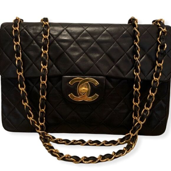 Classic Large Black Quilted Chanel Flap Bag - Picture 2 of 16